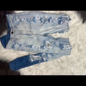 Fashion nova ripped jeans size 3